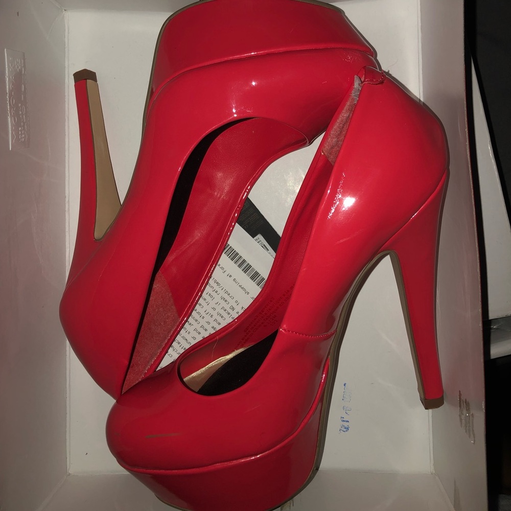 G by Guess heels